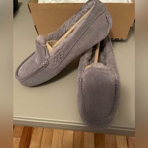UGG Ansley Grey Size 7